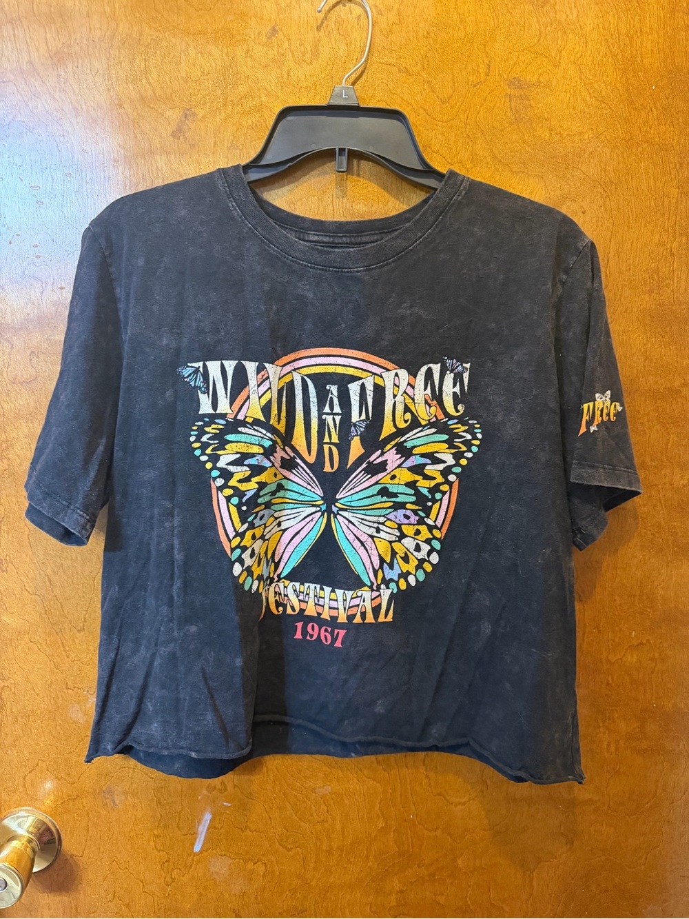 Fifth Sun Wild & Free Festival 1967 Butterfly Graphic Black Women's Crop Tee L